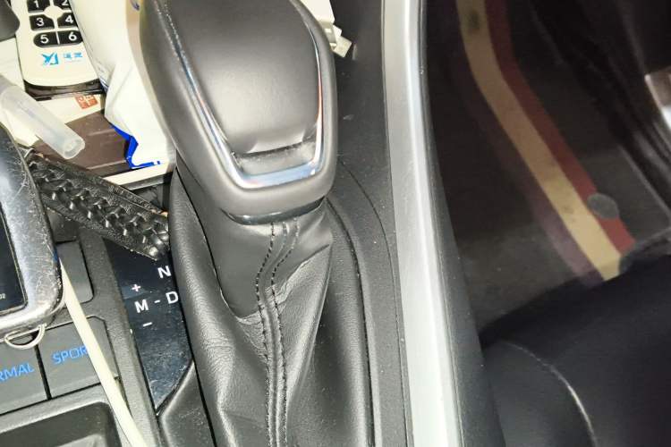 Used Toyota RAV4 2020 2.0L CVT Two-Wheel Drive Prestige Edition Gear Lever