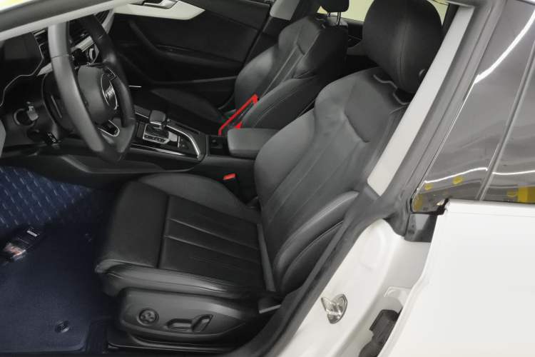 Used Audi A5 2022 Sportback 40 TFSI quattro Luxury Dynamic Model
