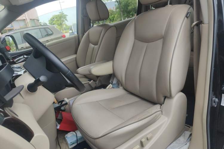 Used Nissan Quest 2015 3.5L SL