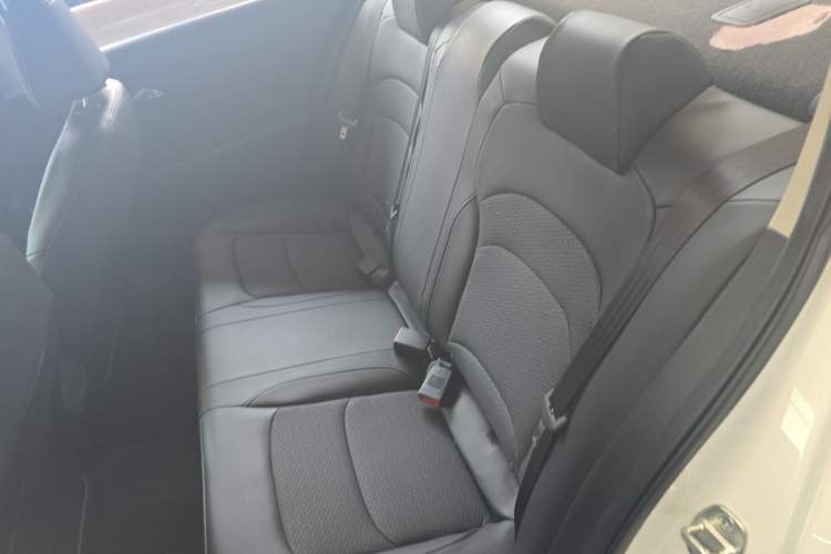 Used Chevrolet Cavalier 2016 1.5L Automatic Xinyue Edition Left Rear Seat