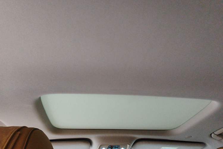 Used Denza D9 2022 DM-i 1040 Prestige Model