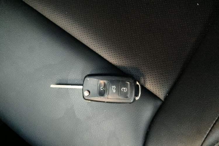 Used Volkswagen Polo 2013 1.4L Automatic Comfort Edition