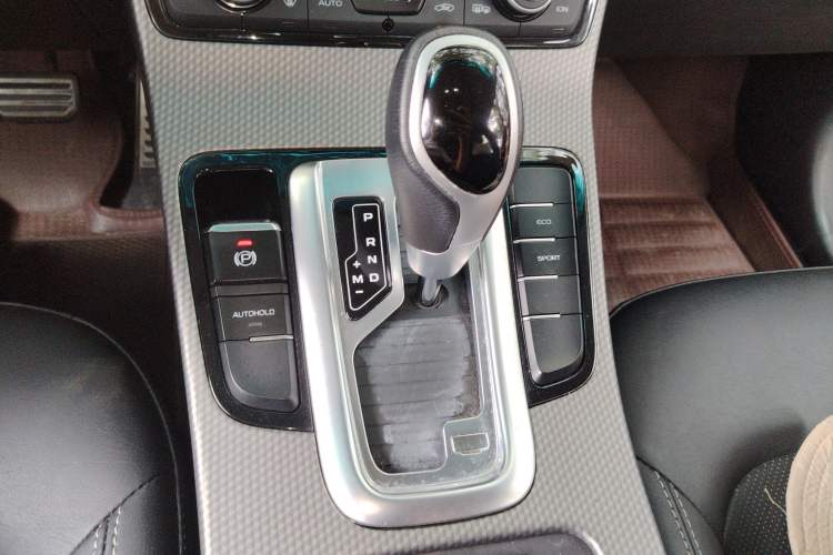 Used Geely Auto Emgrand GS 2016 Sport Edition 1.8L Automatic LingShang Model Gear Lever