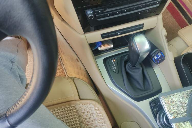 Used BMW X1 2012 sDrive18i Luxury Edition