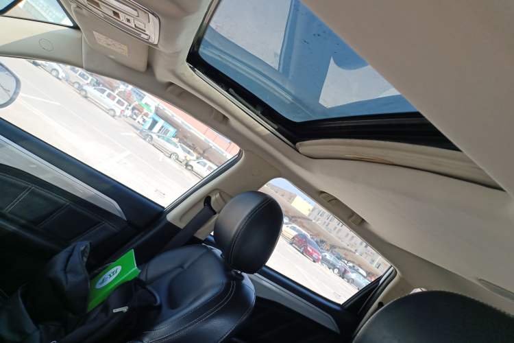 Used Geely Auto Vision X6 2016 1.8L Manual Luxury Model