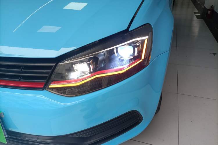 Used Volkswagen Polo 2016 1.4L Manual Fashion Model
