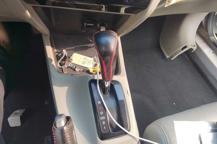 Used Honda Civic 2014 1.8L automatic comfort version
