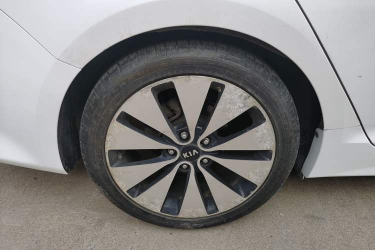 Used Kia K5 2014 2.0L Automatic GL
