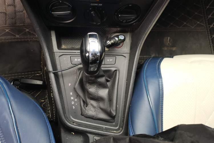 Used Volkswagen Lavida 2015 1.6L Automatic Fashion Edition