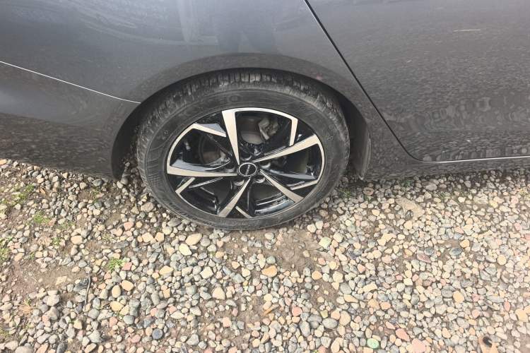 Used Roewe i5 2023 1.5L CVT Luxury Edition