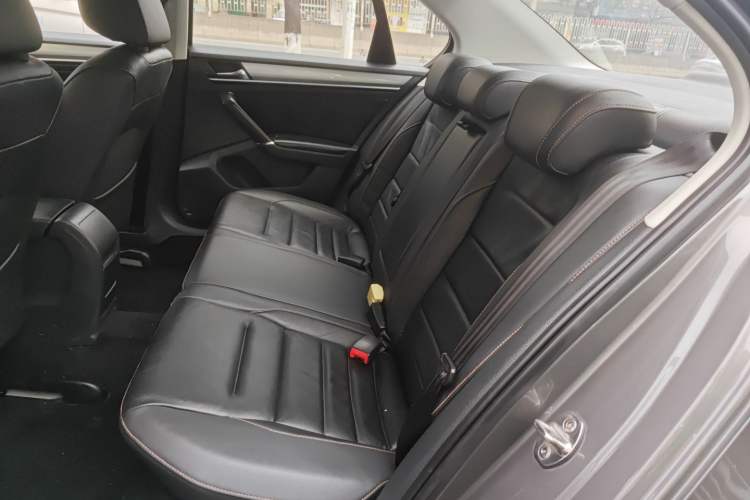 Used Volkswagen Bora 2016 1.6L Automatic Comfort Model
