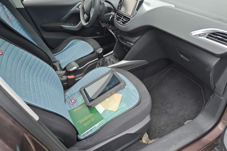 Used Peugeot 2008 2014 1.6L Manual Fashion Edition Right Front Seat