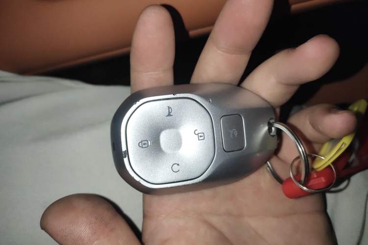 Used GAC Trumpchi Xiangwang S7 2025 180km Ultra All-Wheel Drive LiDAR Edition Vehicle Key