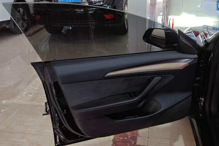 Used Tesla Model 3 2022 Rear-Wheel-Drive Version
