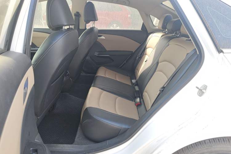 Used Chevrolet Monza 2022 320 Automatic Enjoyment Sunroof Version
