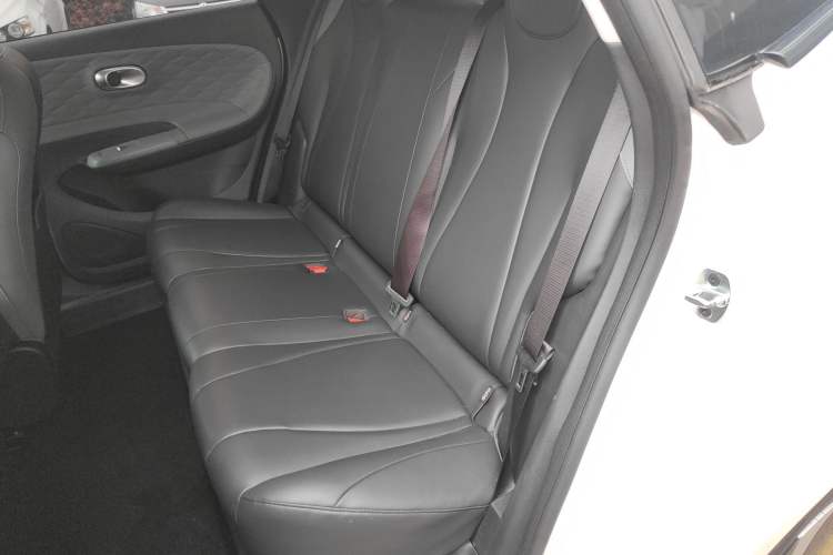 Used Dongfeng NAMMI 01 2024 New Edition 330 Plus Smart+ Left Rear Seat