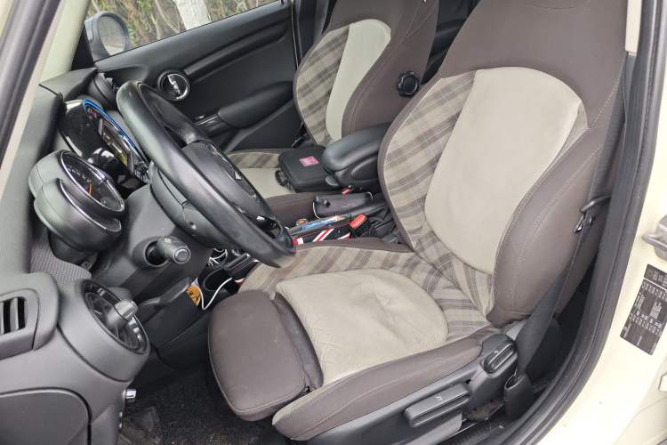 Used MINI MINI 2015 1.5T COOPER Fun Five-Door Edition