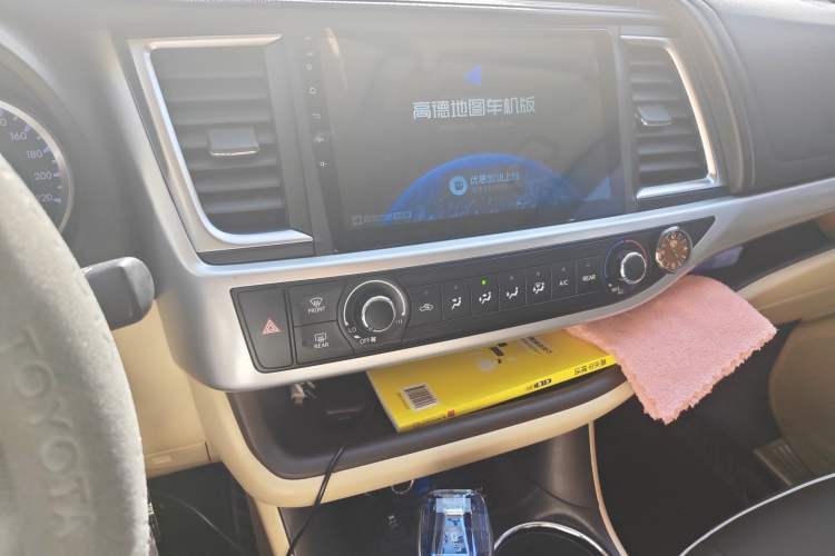 Used Toyota Highlander 2018 2.0T Four-Wheel Drive Elite Edition 7 Seats China VI Standard
