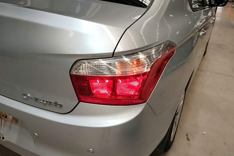 Used Citroen Elysee 2014 1.6L Manual Fashion Edition