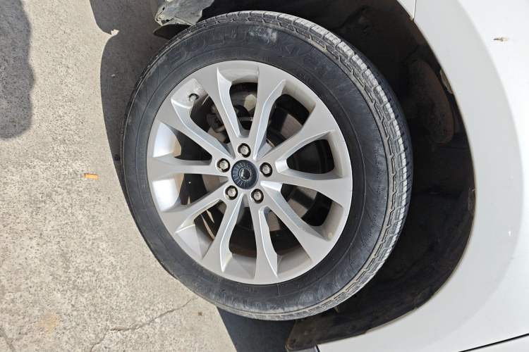 Used Haval H2 2017 Red-Label 1.5T Automatic Two-Wheel Drive Luxury Model
