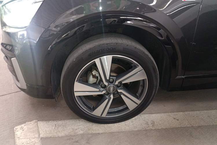 Used Audi Q2L 2020 35 TFSI Fashion Dynamic Model
