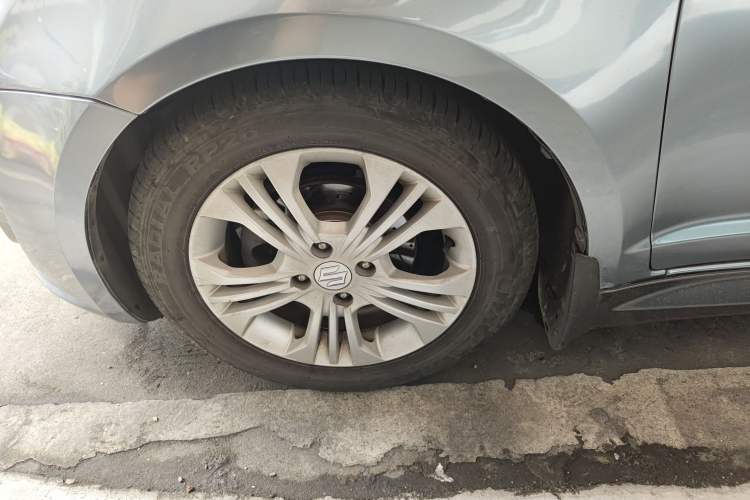 Used Suzuki Swift 2013 1.5L Automatic Standard Edition