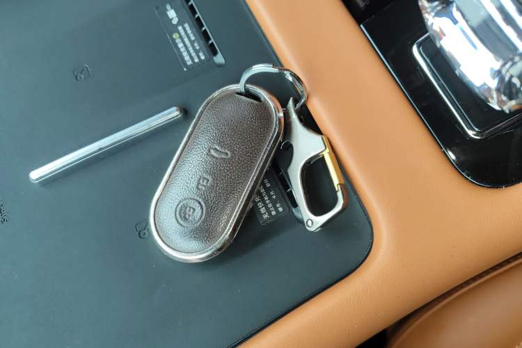 Used Hima AITO M7 2024 1.5T Intelligent Driving 4WD Ultra Version 6 Seats