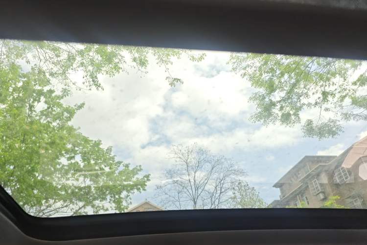 Used Volkswagen ID.4 CROZZ 2024 PURE+ model Headliner