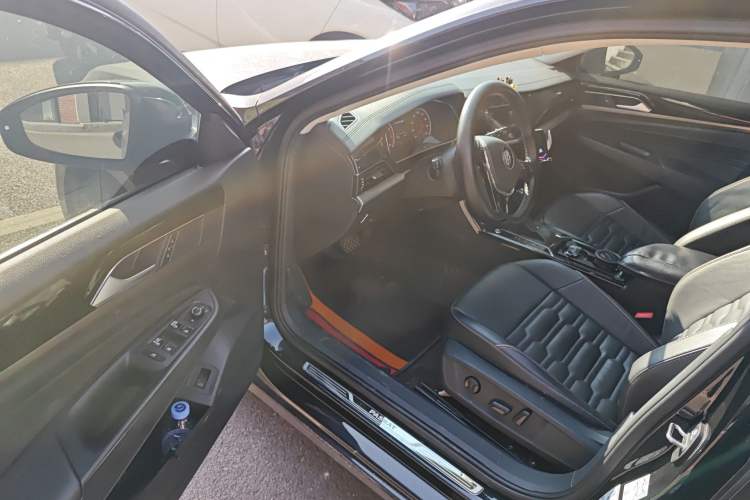 Used Volkswagen Passat 2019 330TSI Elite Edition China VI