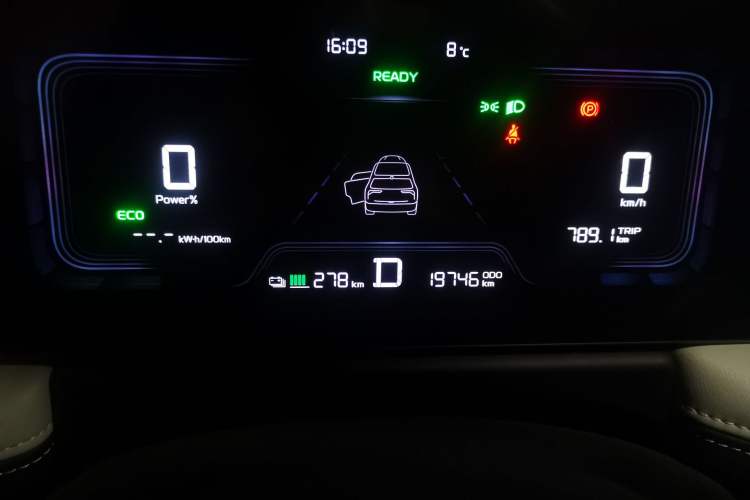 Used Geometry E Firefly 2023 401KM Linglong Tiger 5-Seater Instrument Cluster