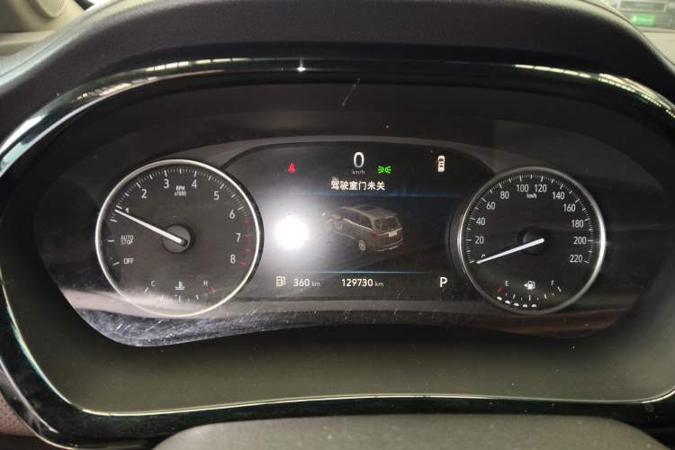 Used Buick GL8 2020 Land Cruiser Executive Class 652T Comfort Model
