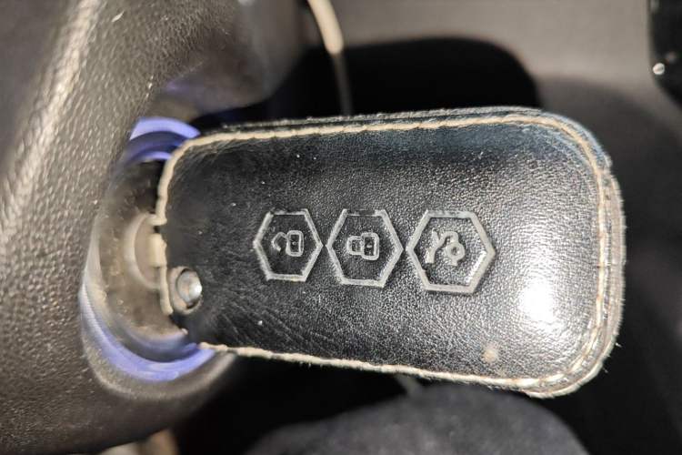 Used Wuling Jiachen 2022 1.5L Manual Enjoyment Elite Model
