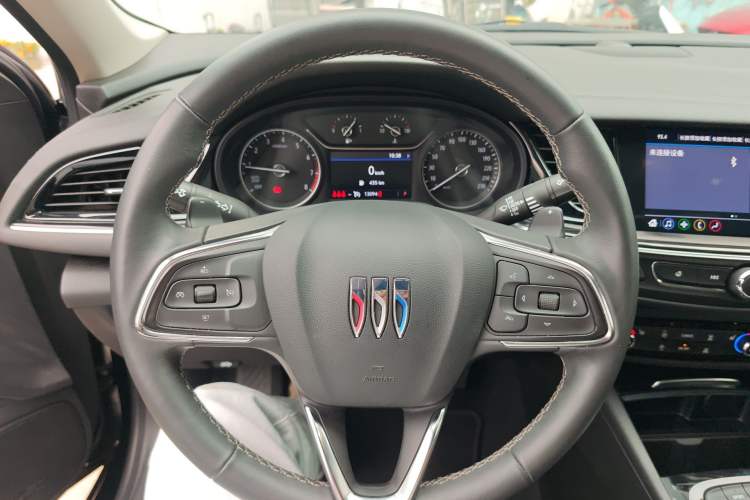 Used Buick Regal 2024 Revised 25T Ultra-Comfort Edition Steering Wheel