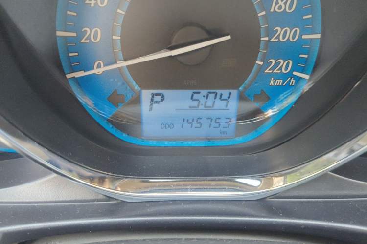 Used Toyota YARiS L Zhi Xuan 2014 1.5G Automatic Xuan Dong Edition Odometer Close Up