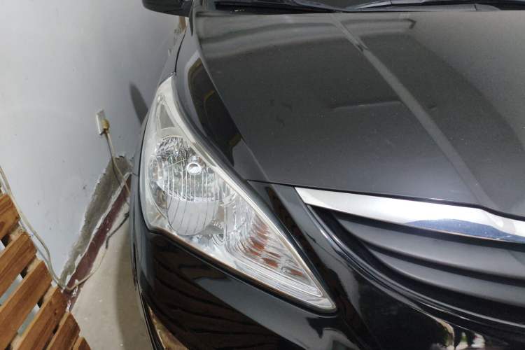 Used Hyundai Verna (older generation) 2010 Sedan 1.4L Manual Comfort GS