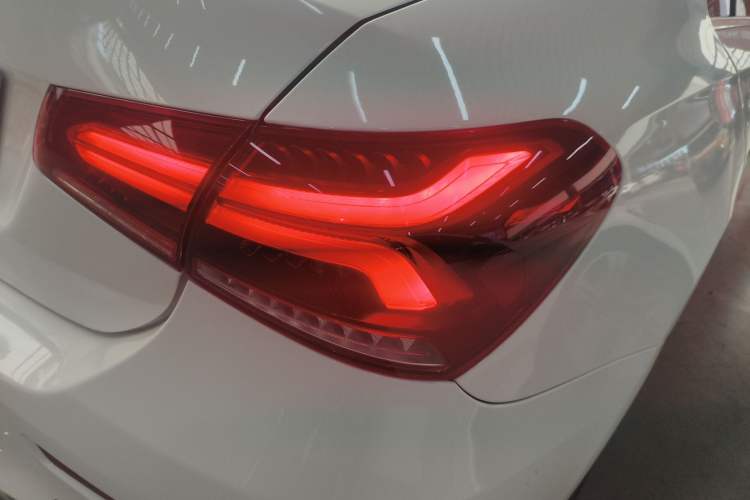 Used Mercedes-Benz A-Class 2022 Revised Version A 200 L Sport Sedan Fashionable Style Right Rear Taillight