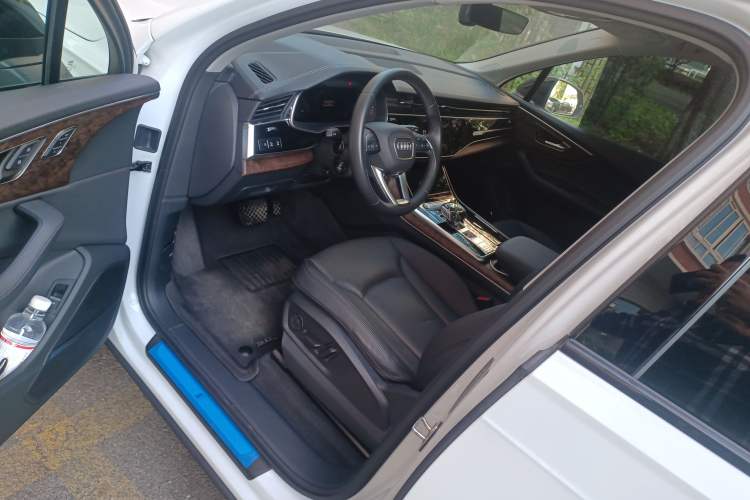 Used Audi Q7 2023 55 TFSI quattro S line Sport Edition