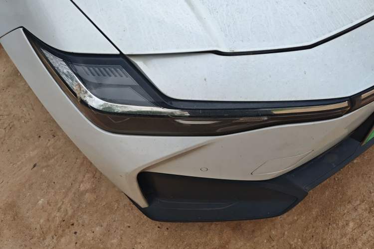 Used Toyota bZ3 2023 517 km Elite PRO Right Front Headlight