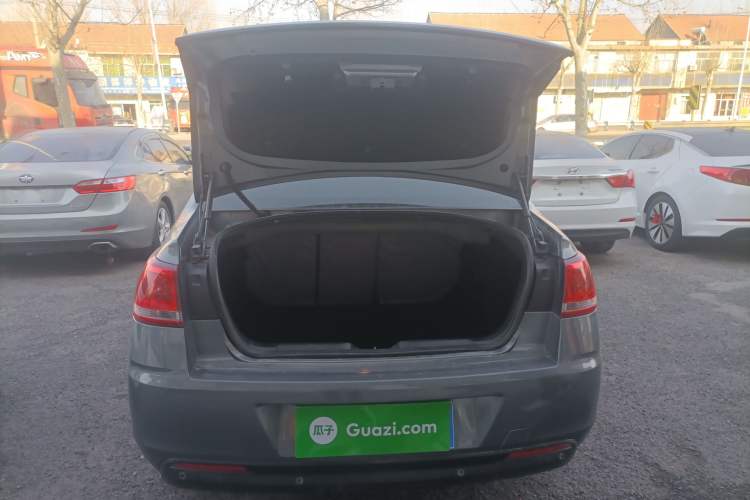 Used Citroen C-Quatre 2014 VTS Version 2.0L Automatic Premium Model
