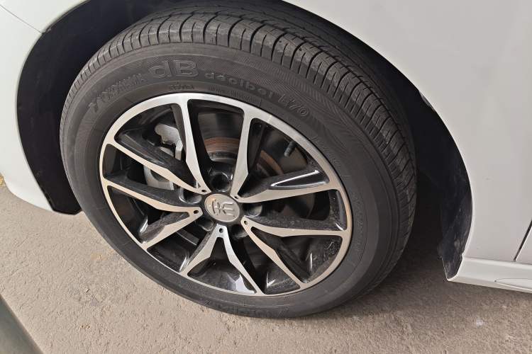 Used BYD Song MAX 2017 1.5T Automatic Smart Connect Prestige 7-Seater