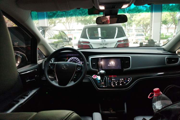 Used Honda Odyssey 2021 2.0L Rui·Smart Edition Center Console