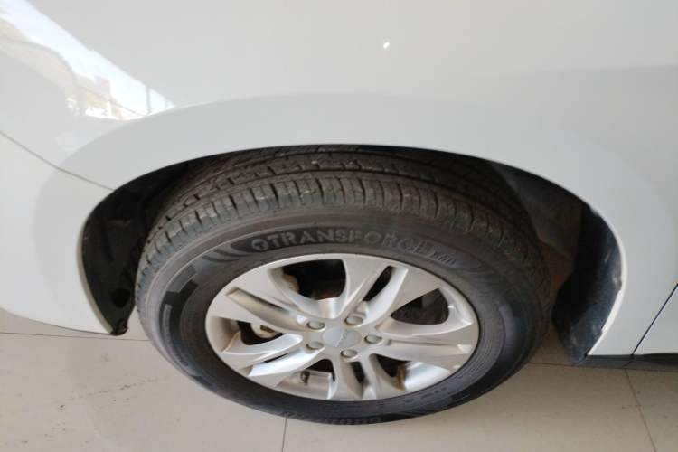Used Haval M6 2019 1.5T DCT Two-Wheel Drive Value Edition China VI Standard Exterior 3