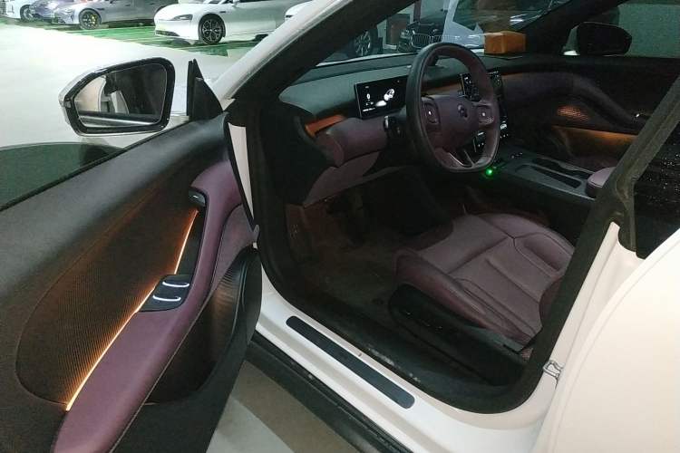 Used Nio ET5T 2024 75kWh Touring Driver Seat