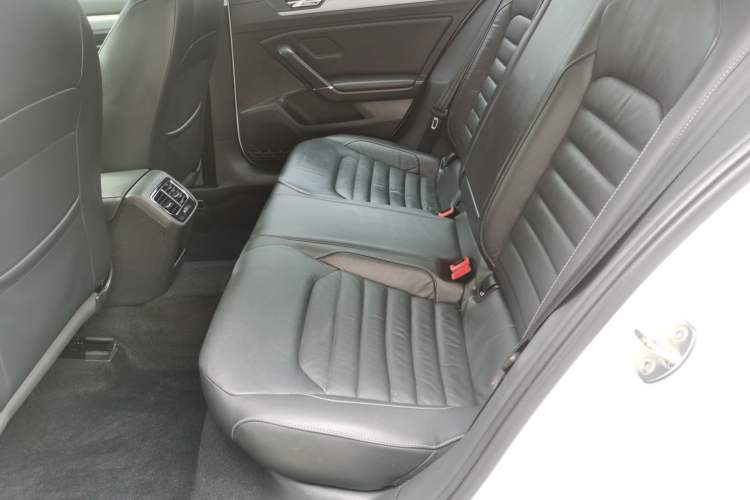 Used Volkswagen Lamando 2017 280TSI DSG Comfort Edition
