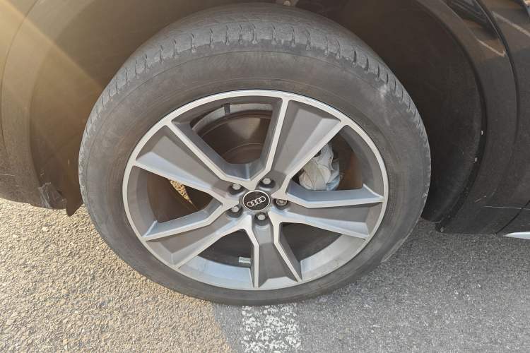 Used Audi Q5L 2022 45T Luxury Dynamic Model Exterior 4