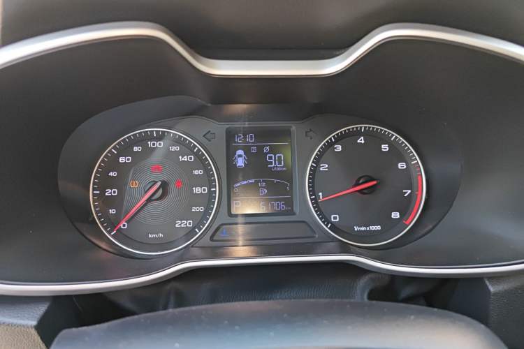 Used MG ZS 2018 1.5L Automatic Luxury Edition China V Standard Instrument Cluster