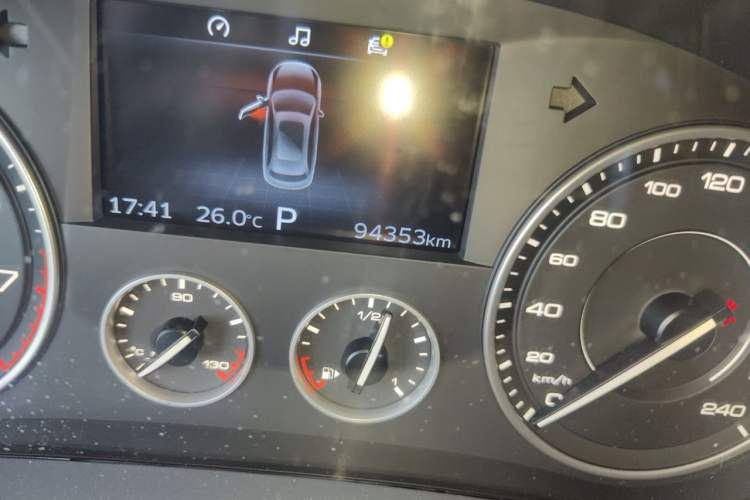 Used BORGWARD BX7 2016 28T Two-Wheel Drive Luxury Version 5 Seats