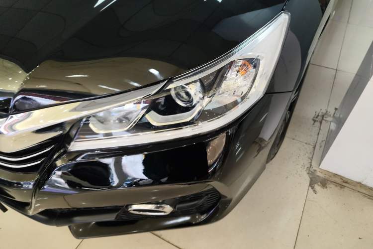 Used Honda Accord 2016 2.0L Comfort Edition Left Front Headlight