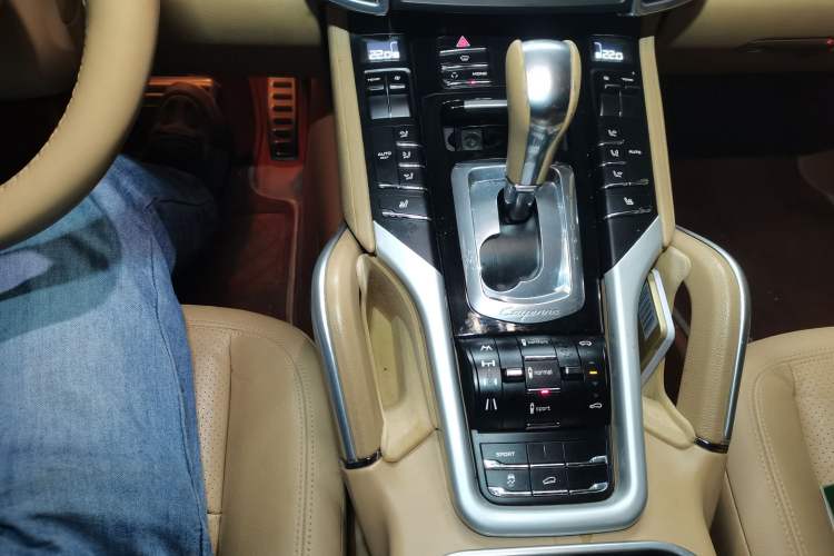 Used Porsche Cayenne 2011 Cayenne 3.0T
