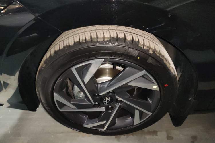 Used Hyundai Elantra 2023 1.5L CVT GLX Elite Edition